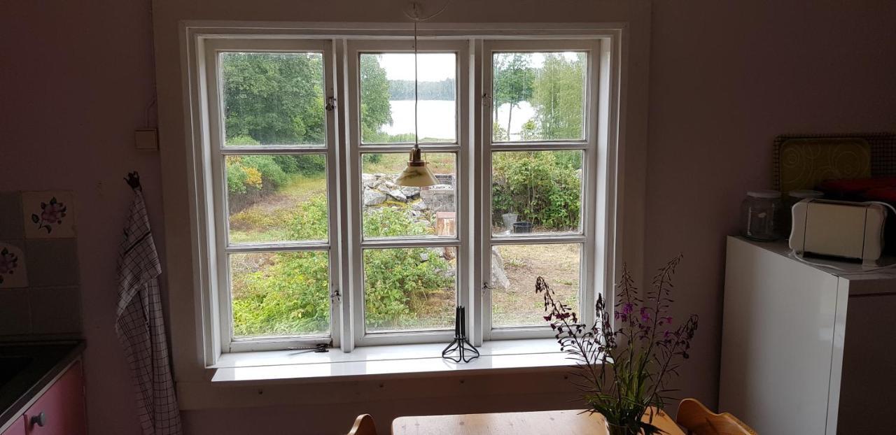 Stroenhult Farmhouse By The Lake Stronhult エクステリア 写真